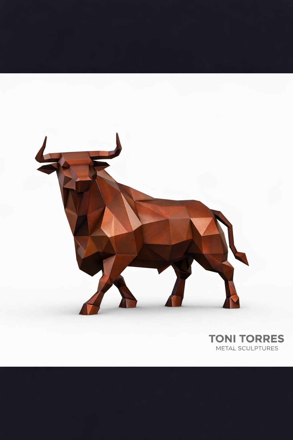 Diseño de Toro en acero por Toni Torres